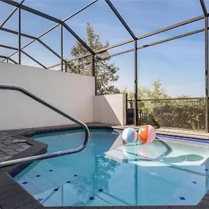 Marvelous 4bd W Pool At Festival 244 Davenport